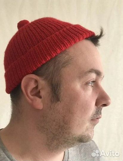 Шапка моряка, красная