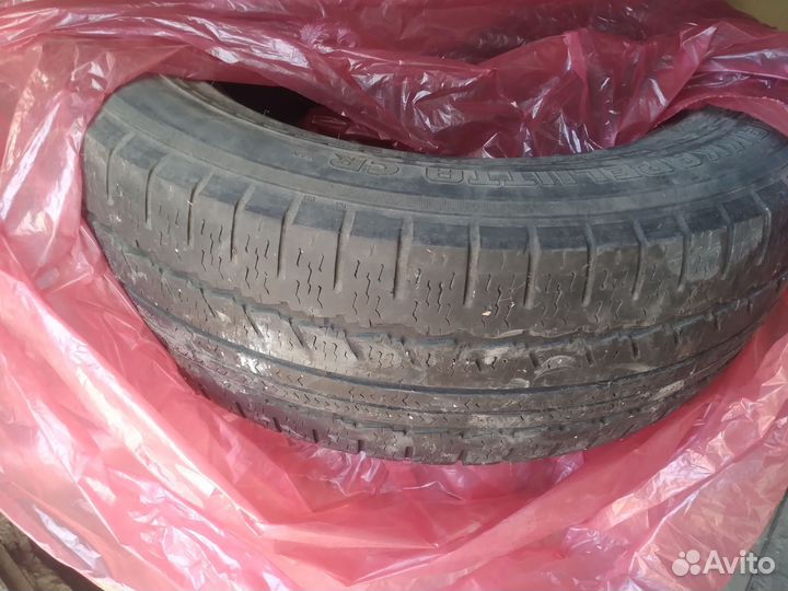 Hankook DH33+ 215/65 R16