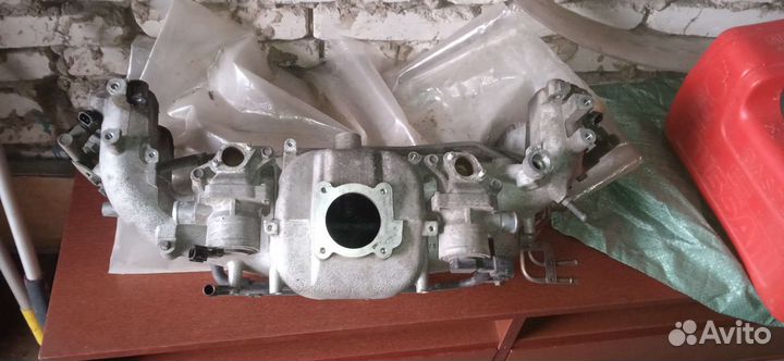 Впускной коллектор ej204