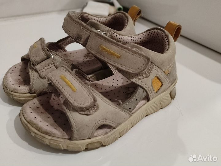Сандалии для девочки 24 размер ecco
