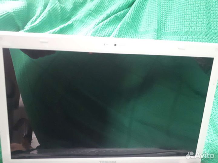 Ноутбук toshiba