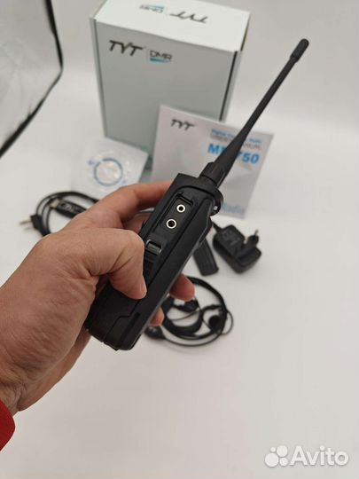 TYT рация MD-750 с программатором и гарнитурой
