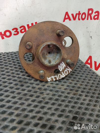 Ступица задняя Toyota Corolla AE100