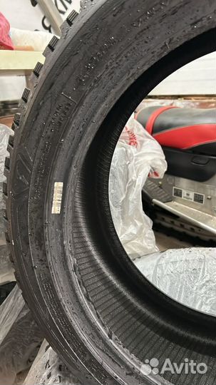 Goodyear UltraGrip Arctic 2 245/45 R19 102T