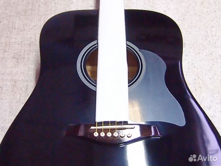 Гитара акустическая