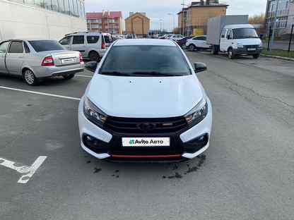 ВАЗ (LADA) Vesta 1.8 MT, 2019, 61 886 км, с пробегом, цена 1 300 000 руб., Оренбург