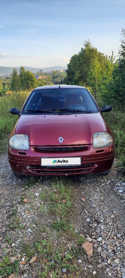 Renault Clio: фото владельца