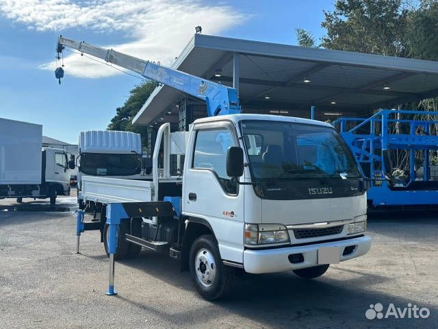 Isuzu Elf с КМУ, 2004