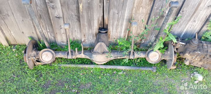 Задний мост ваз.и кпп 4ст