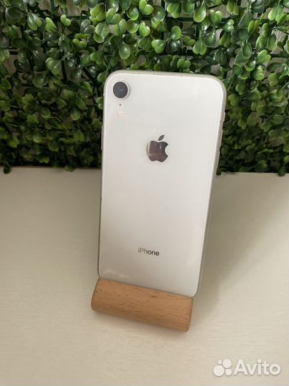 iPhone Xr, 128 ГБ