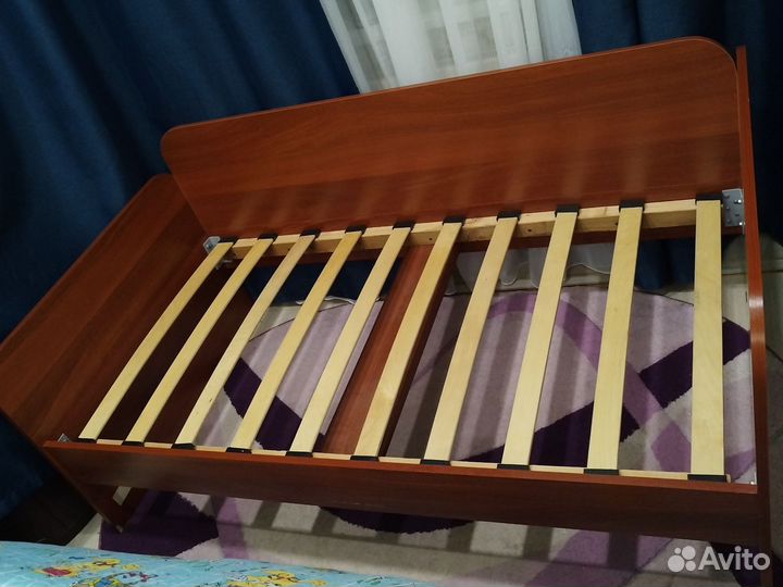 Кровать-диван