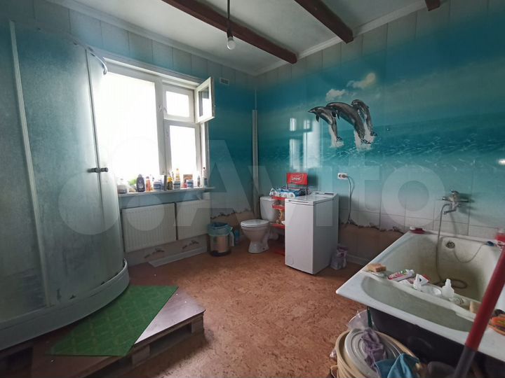 Коттедж 196 м² на участке 18 сот.