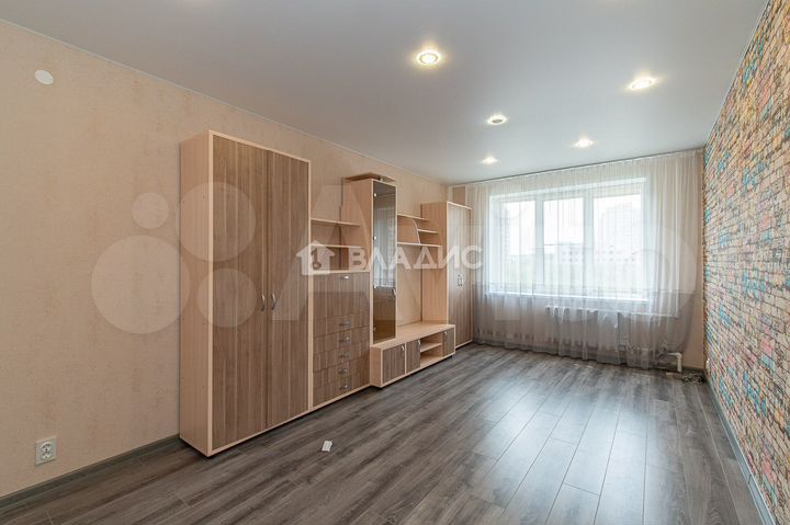 2-к. квартира, 64,2 м², 1/15 эт.