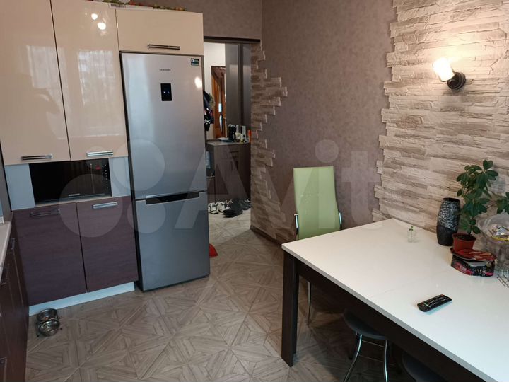 3-к. квартира, 64 м², 4/9 эт.