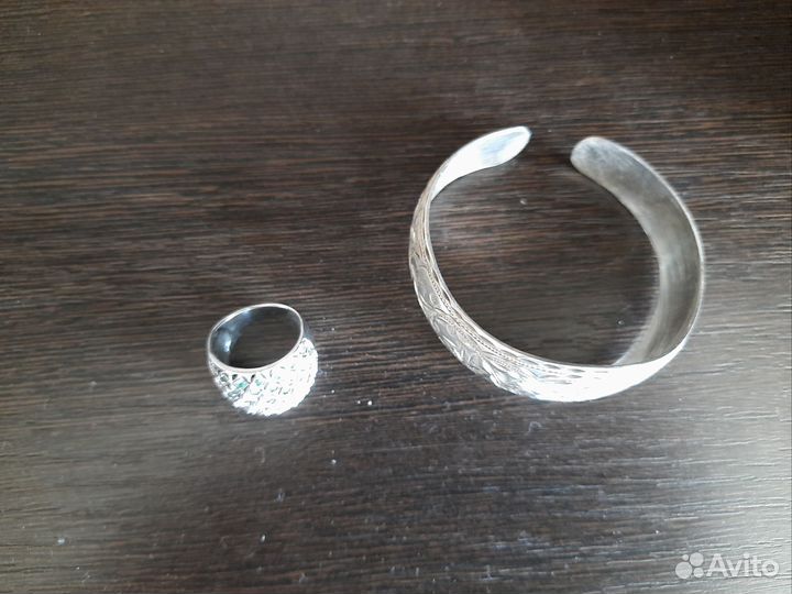 Серебряный браслет и серебряное кольцо