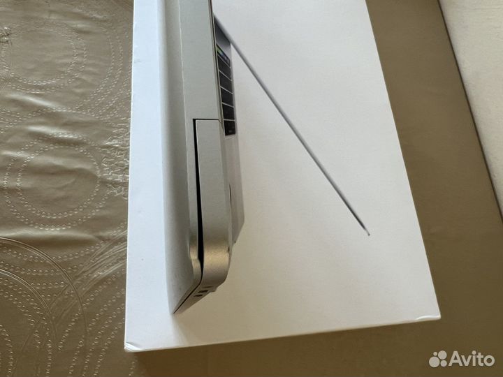 Apple MacBook Pro 15, A1707, 512 gb, radeon 560