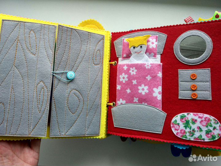 Развивающая книжка из фетра