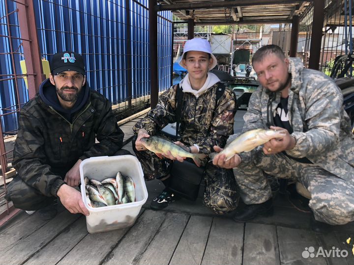 Рыбалка с гидом на катере в Новосибирске