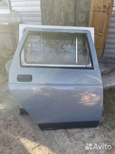 Дверь ваз 2111