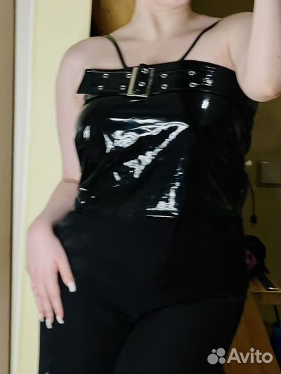 Латексный топ