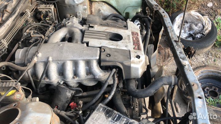Двигатель с коробкой Nissan Laurel C35