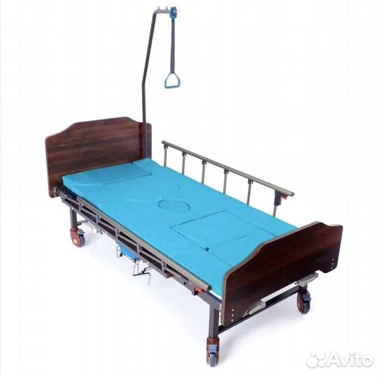 Медицинская кровать для ухода за больными
