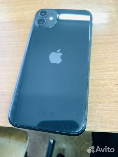 iPhone 11, 64 ГБ