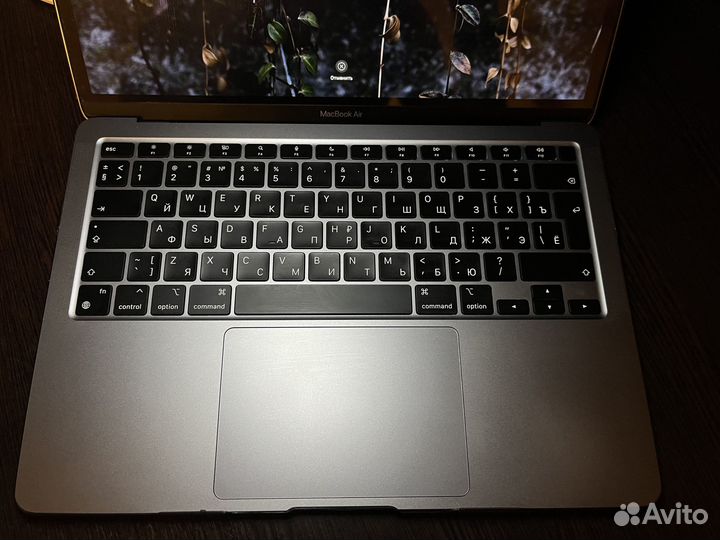 Macbook air 13 m1 8 256gb space gray (MGN63RU/A)