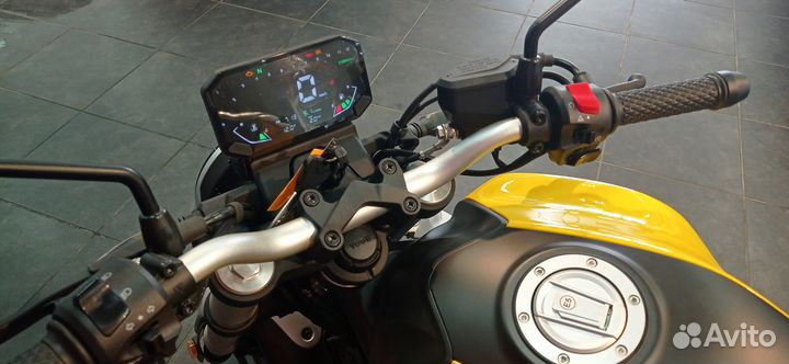 Voge 350AC