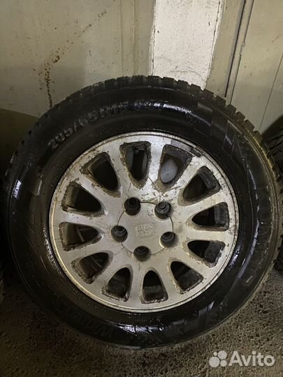 Зимние колеса Kumho r15