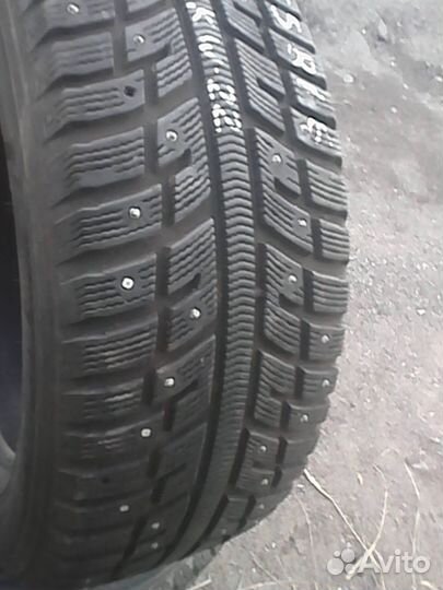 Kumho I'Zen KW22 225/55 R16