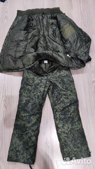 Военная форма. Бушлат и штаны зимние пиксель