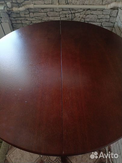 Стол из массива