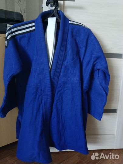 Кимоно для дзюдо adidas