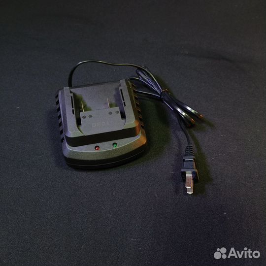 Легкий перфоратор Toua dblh180-A