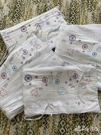 Бортики в детскую кроватку+подушка