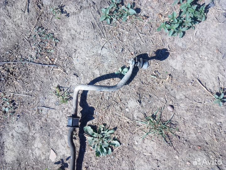 Стабилизатор передний Toyota Corolla ee111