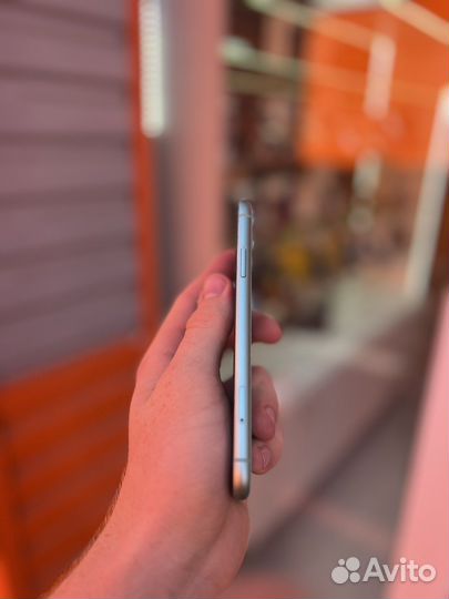 iPhone 11 64 green