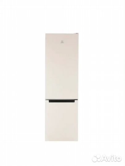 Холодильник Indesit DS 4200 E