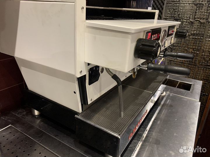 La Marzocco Linea Classic AV