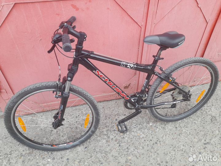 Велосипед Schwinn Mesa R26