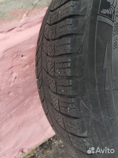 Michelin X-Ice 205/55 R16