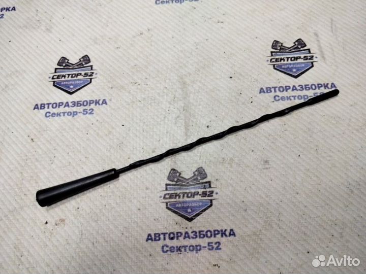 Антенна Nissan Juke YF15