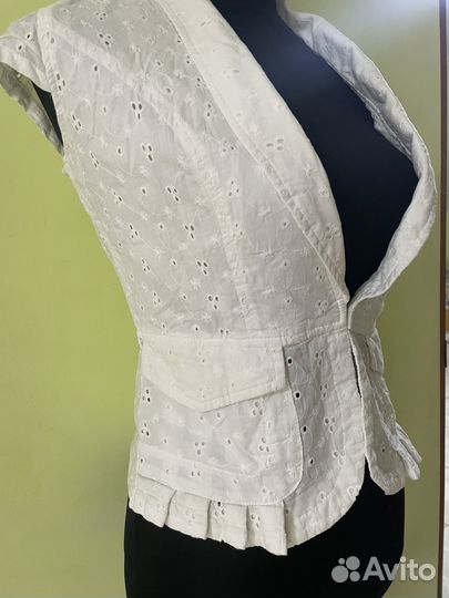 Жилет шитье Oodji размер 40