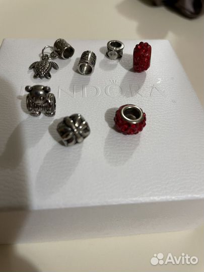 Украшение шарм