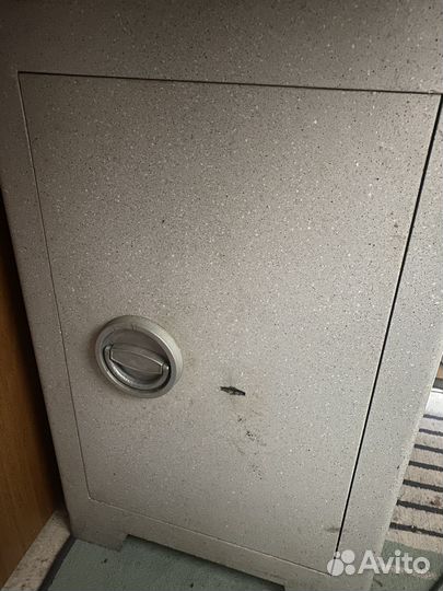 Сейф металлический бу