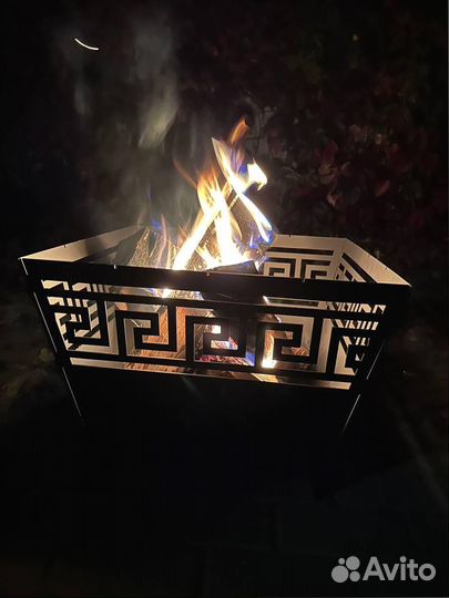 Костровая чаша с дизайном