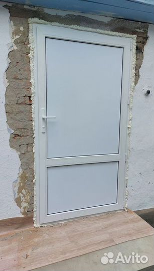 Двери пластиковые