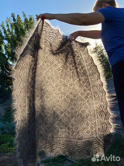 Пуховый платок новый