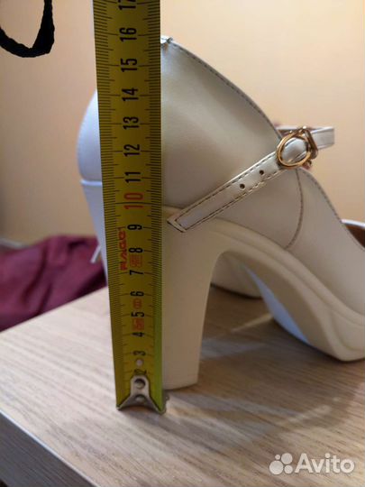 Туфли женские 39 размер